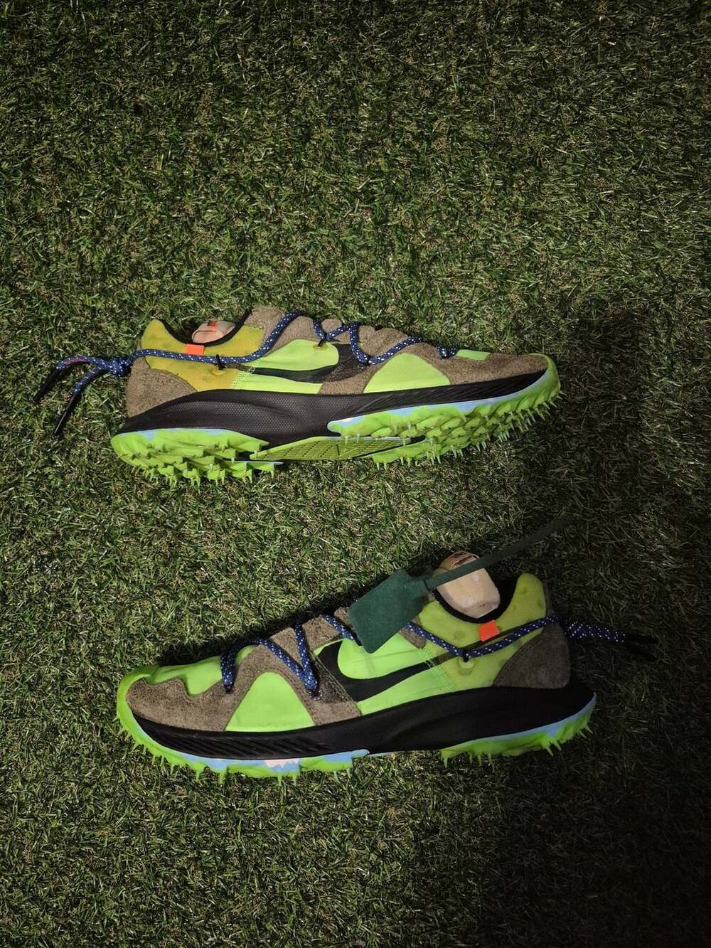 Off-White x Nike Air Zoom Terra Kiger 5 Electric Green